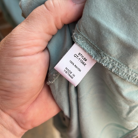 ZENANA Ladies 1X Mint Tiered Tunic or Minidress w/slight ruffles - Picture 5 of 8